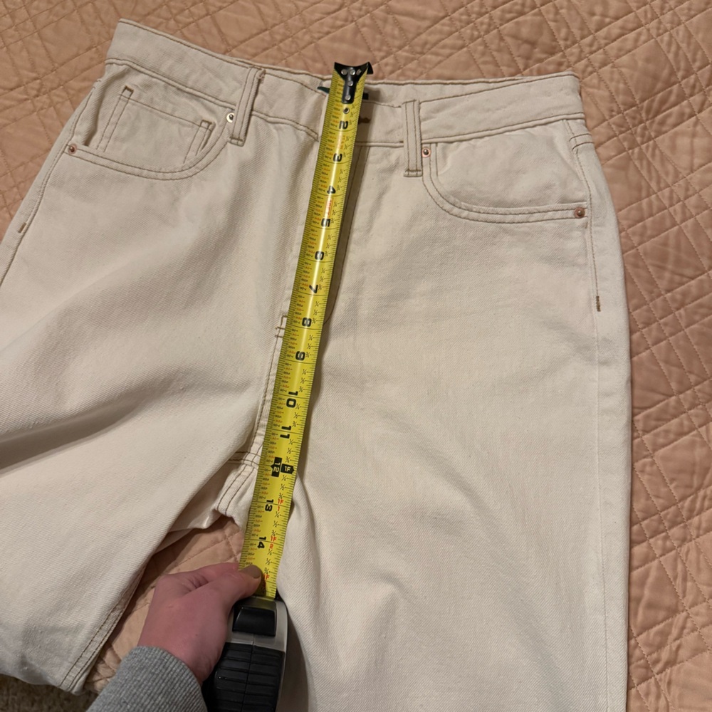High Rise Straight Cream Frayed hem Jeans - Picture 10 of 11